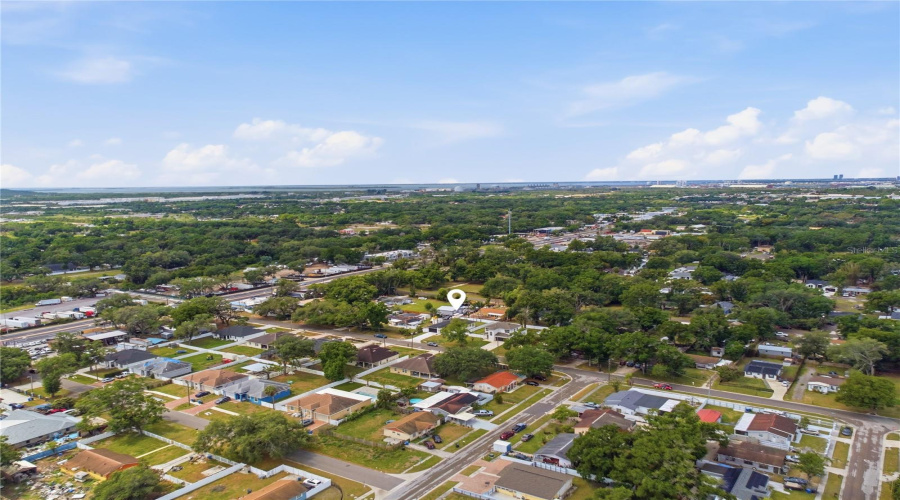 Tampa, Florida 33619, 4 Bedroom Bedrooms, ,2 Bathroombathrooms,Residential,For Sale,70Th,0,Mfrtb8496940