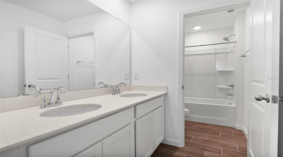 Dundee, Florida 33838, 4 Bedroom Bedrooms, ,2 Bathroombathrooms,Residential,For Sale,Lake Dell,0,Mfrs5153111