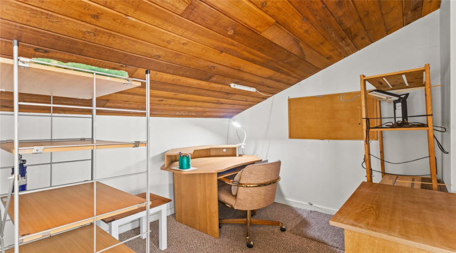 Sarasota, Florida 34235, 2 Bedroom Bedrooms, ,2 Bathroombathrooms,Residential,For Sale,Willow,0,Mfra4691560