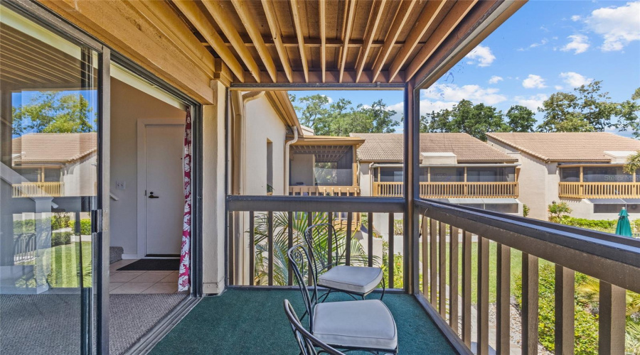Sarasota, Florida 34235, 2 Bedroom Bedrooms, ,2 Bathroombathrooms,Residential,For Sale,Willow,0,Mfra4691560