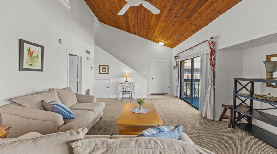 Sarasota, Florida 34235, 2 Bedroom Bedrooms, ,2 Bathroombathrooms,Residential,For Sale,Willow,0,Mfra4691560