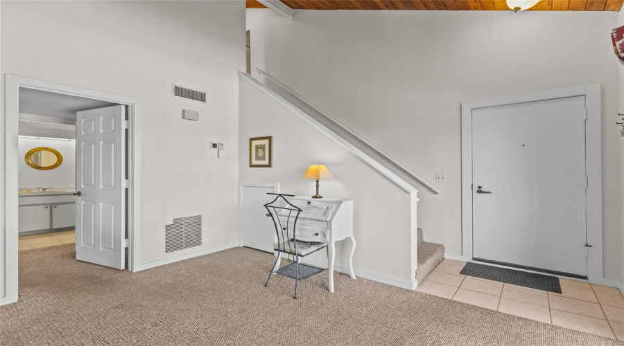 Sarasota, Florida 34235, 2 Bedroom Bedrooms, ,2 Bathroombathrooms,Residential,For Sale,Willow,0,Mfra4691560