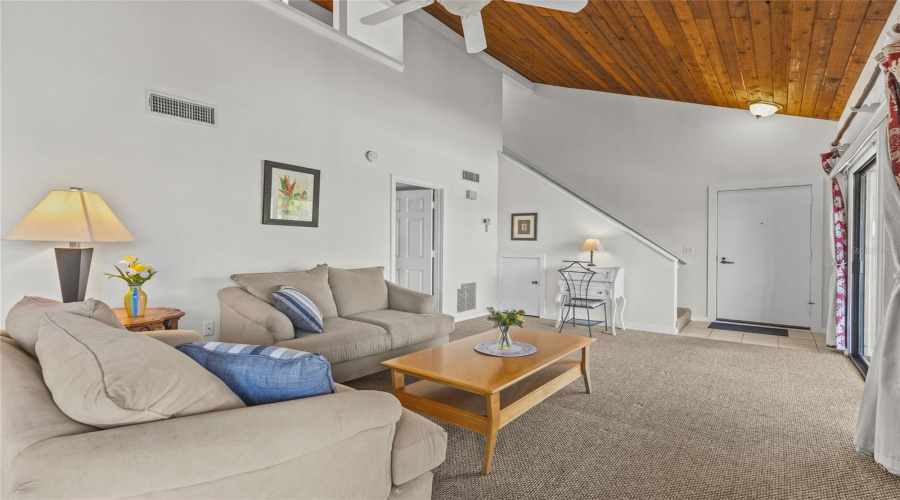 Sarasota, Florida 34235, 2 Bedroom Bedrooms, ,2 Bathroombathrooms,Residential,For Sale,Willow,0,Mfra4691560