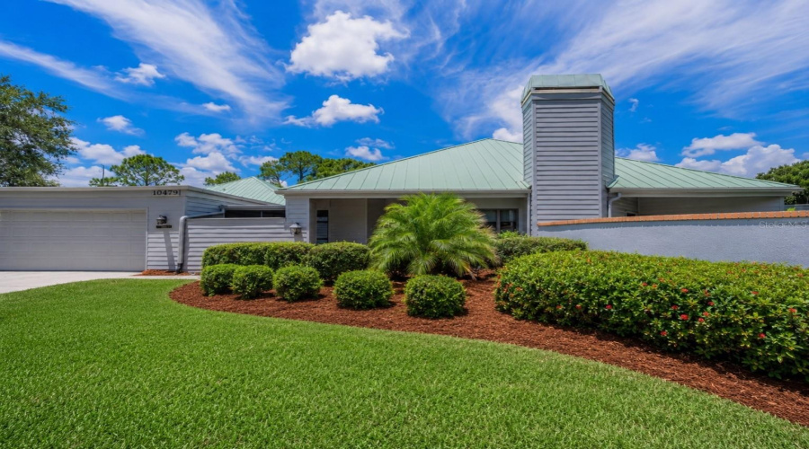 Seminole, Florida 33777, 3 Bedroom Bedrooms, ,2 Bathroombathrooms,Residential,For Sale,Longwood,0,Mfrtb8408424