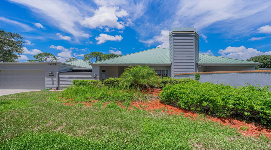 Seminole, Florida 33777, 3 Bedroom Bedrooms, ,2 Bathroombathrooms,Residential,For Sale,Longwood,0,Mfrtb8408424