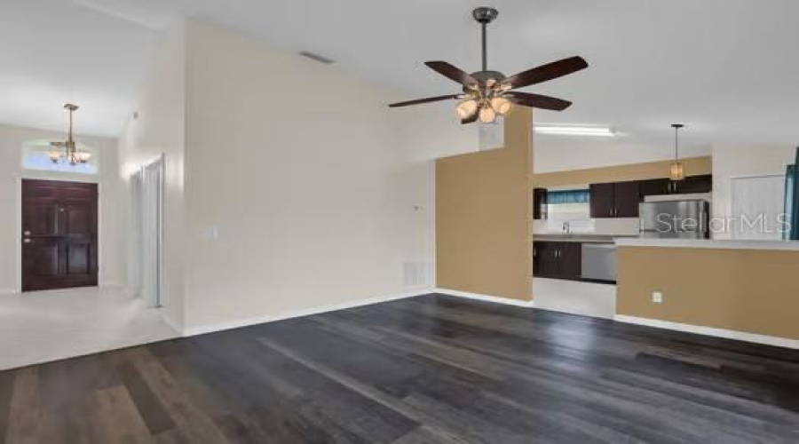 Orlando, Florida 32822, 3 Bedroom Bedrooms, ,2 Bathroombathrooms,Residential,For Sale,Fort Clinch,0,Mfro6436244