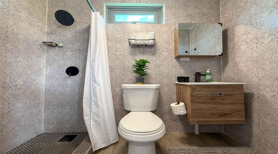 Vieques, Puerto Rico 00765, 3 Bedroom Bedrooms, ,3 Bathroombathrooms,Residential,For Sale,Camino Sol,0,Mfrpr9115833