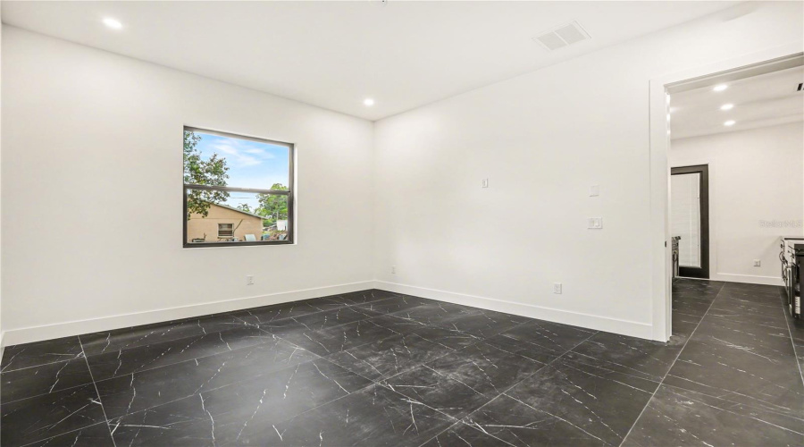 Seffner, Florida 33584, 3 Bedroom Bedrooms, ,2 Bathroombathrooms,Residential,For Sale,Garland,0,Mfrtb8500178