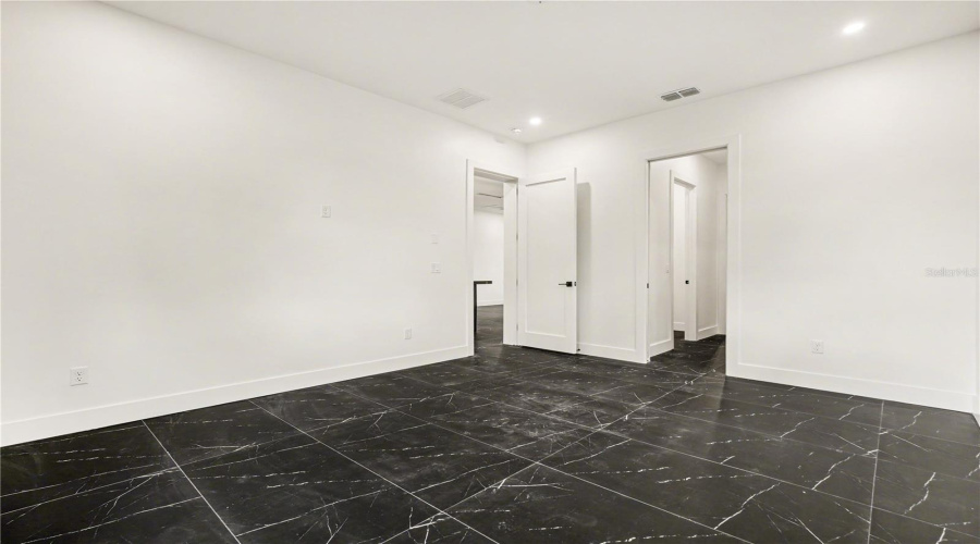 Seffner, Florida 33584, 3 Bedroom Bedrooms, ,2 Bathroombathrooms,Residential,For Sale,Garland,0,Mfrtb8500178