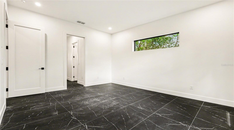 Seffner, Florida 33584, 3 Bedroom Bedrooms, ,2 Bathroombathrooms,Residential,For Sale,Garland,0,Mfrtb8500178