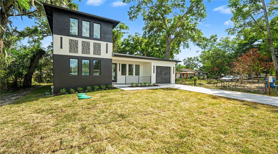 Seffner, Florida 33584, 3 Bedroom Bedrooms, ,2 Bathroombathrooms,Residential,For Sale,Garland,0,Mfrtb8500178