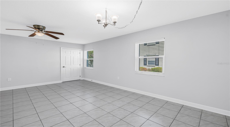 South Pasadena, Florida 33707, 1 Bedroom Bedrooms, ,1 Bathroombathrooms,Residential,For Sale,Sunset,0,Mfrtb8508980