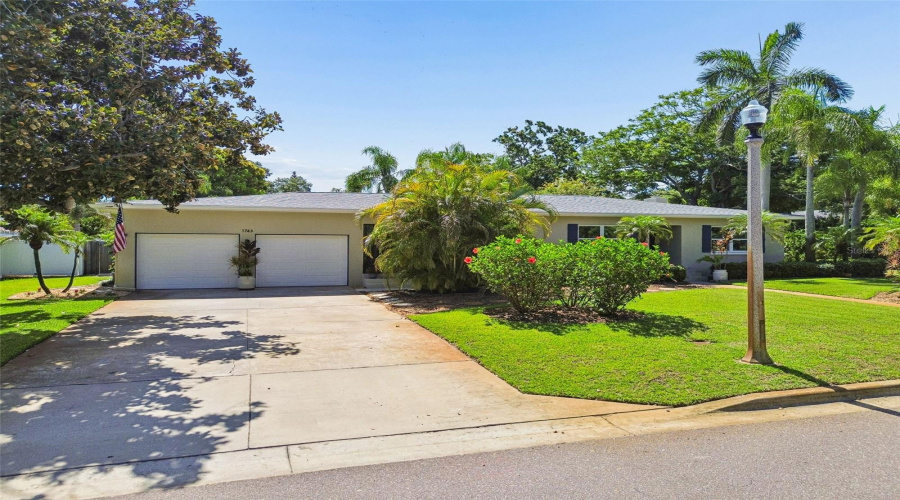 Belleair, Florida 33756, 3 Bedroom Bedrooms, ,3 Bathroombathrooms,Residential,For Sale,Eagles Nest,0,Mfrtb8521815