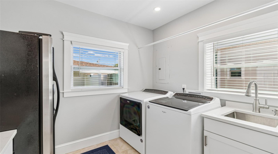 Belleair, Florida 33756, 3 Bedroom Bedrooms, ,3 Bathroombathrooms,Residential,For Sale,Eagles Nest,0,Mfrtb8521815