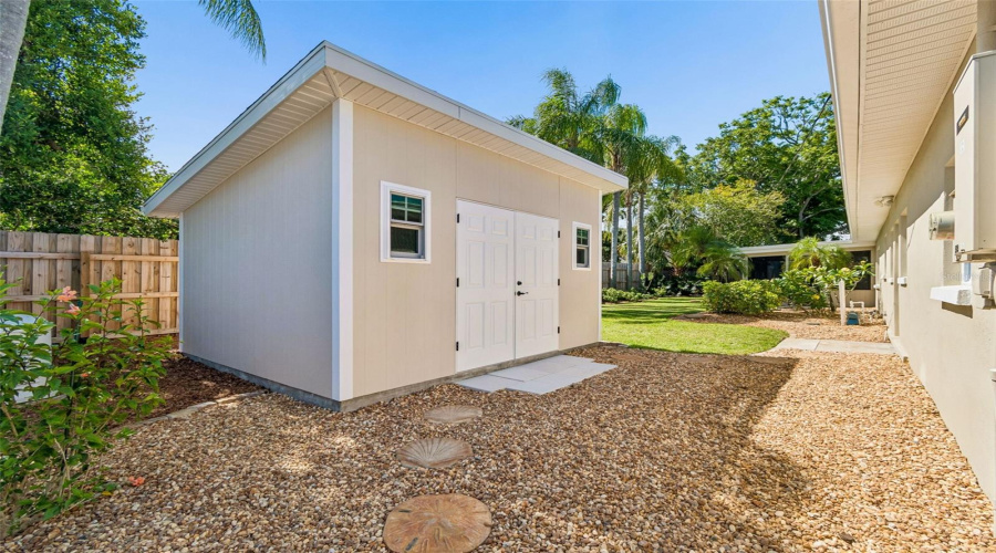 Belleair, Florida 33756, 3 Bedroom Bedrooms, ,3 Bathroombathrooms,Residential,For Sale,Eagles Nest,0,Mfrtb8521815