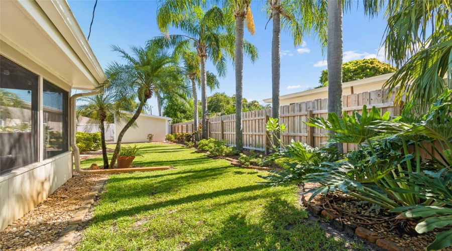 Belleair, Florida 33756, 3 Bedroom Bedrooms, ,3 Bathroombathrooms,Residential,For Sale,Eagles Nest,0,Mfrtb8521815