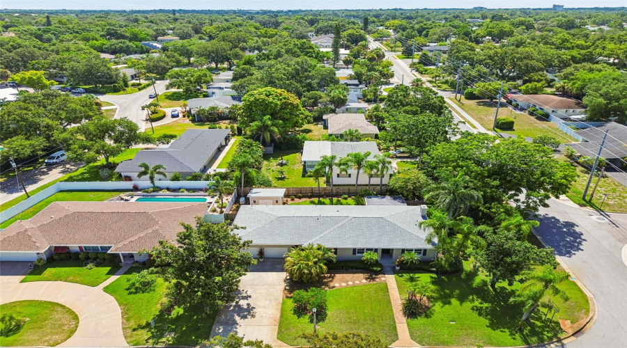 Belleair, Florida 33756, 3 Bedroom Bedrooms, ,3 Bathroombathrooms,Residential,For Sale,Eagles Nest,0,Mfrtb8521815