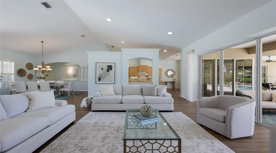 Lakewood Ranch, Florida 34202, 3 Bedroom Bedrooms, ,3 Bathroombathrooms,Residential,For Sale,Ashland,0,Mfra4702562
