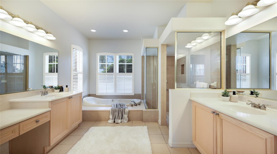 Lakewood Ranch, Florida 34202, 3 Bedroom Bedrooms, ,3 Bathroombathrooms,Residential,For Sale,Ashland,0,Mfra4702562