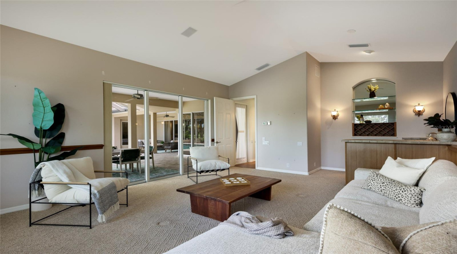 Lakewood Ranch, Florida 34202, 3 Bedroom Bedrooms, ,3 Bathroombathrooms,Residential,For Sale,Ashland,0,Mfra4702562