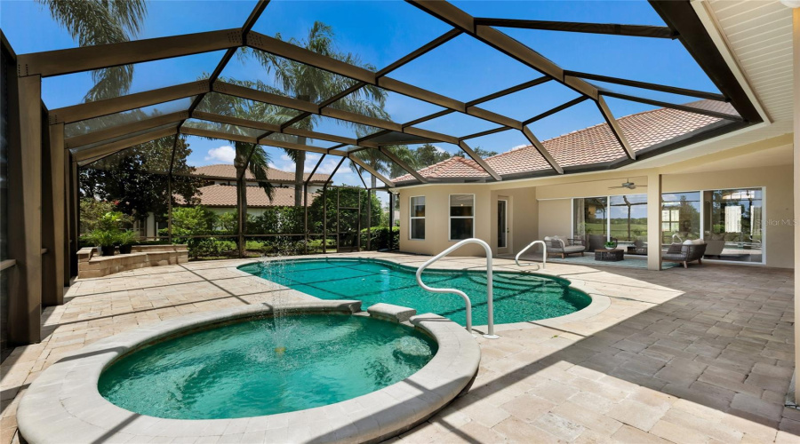 Lakewood Ranch, Florida 34202, 3 Bedroom Bedrooms, ,3 Bathroombathrooms,Residential,For Sale,Ashland,0,Mfra4702562