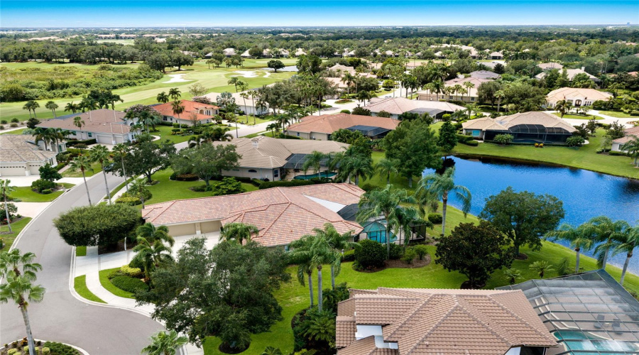 Lakewood Ranch, Florida 34202, 3 Bedroom Bedrooms, ,3 Bathroombathrooms,Residential,For Sale,Ashland,0,Mfra4702562