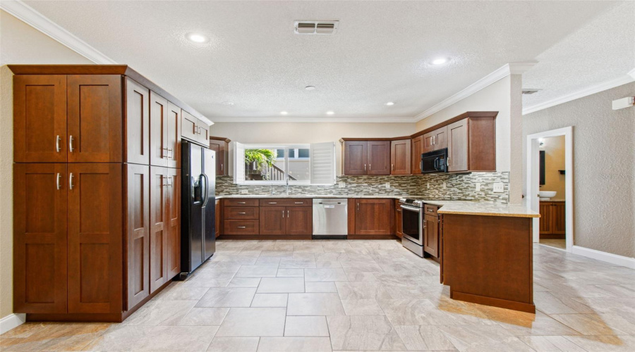 St Petersburg, Florida 33715, 4 Bedroom Bedrooms, ,3 Bathroombathrooms,Residential,For Sale,Pinellas Bayway,0,Mfrtb8505494