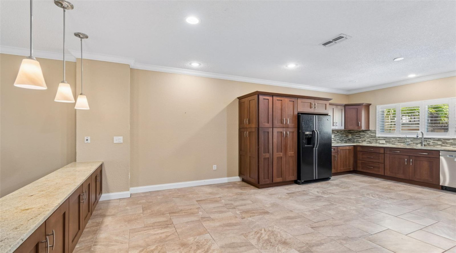 St Petersburg, Florida 33715, 4 Bedroom Bedrooms, ,3 Bathroombathrooms,Residential,For Sale,Pinellas Bayway,0,Mfrtb8505494