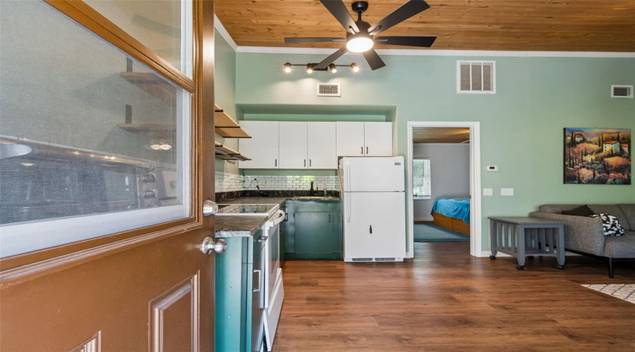 St Petersburg, Florida 33715, 4 Bedroom Bedrooms, ,3 Bathroombathrooms,Residential,For Sale,Pinellas Bayway,0,Mfrtb8505494