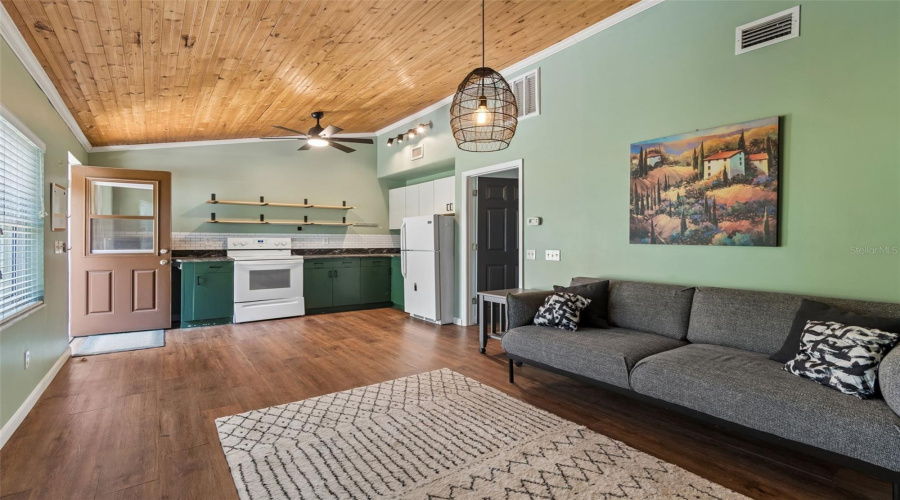 St Petersburg, Florida 33715, 4 Bedroom Bedrooms, ,3 Bathroombathrooms,Residential,For Sale,Pinellas Bayway,0,Mfrtb8505494