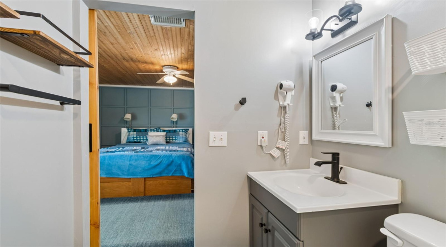 St Petersburg, Florida 33715, 4 Bedroom Bedrooms, ,3 Bathroombathrooms,Residential,For Sale,Pinellas Bayway,0,Mfrtb8505494