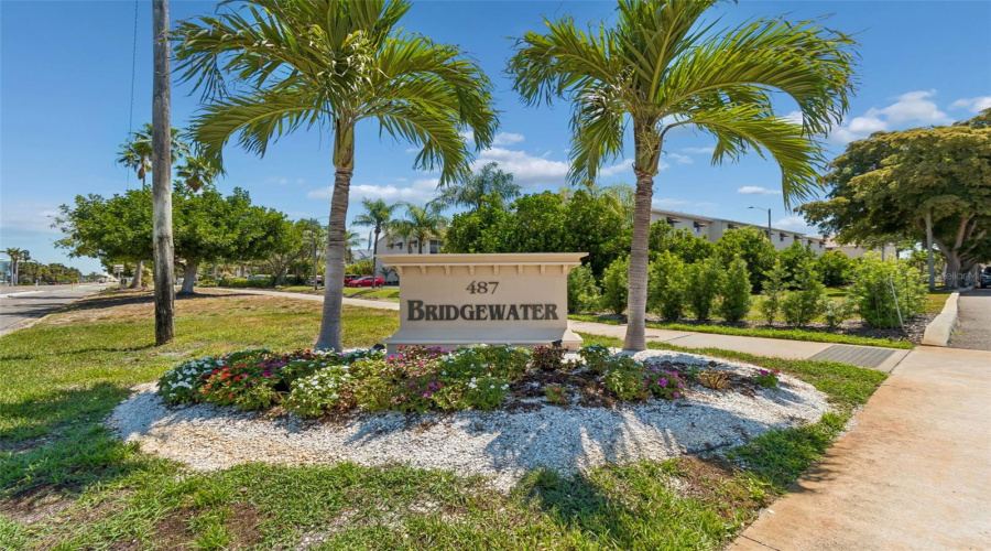 St Petersburg, Florida 33715, 4 Bedroom Bedrooms, ,3 Bathroombathrooms,Residential,For Sale,Pinellas Bayway,0,Mfrtb8505494