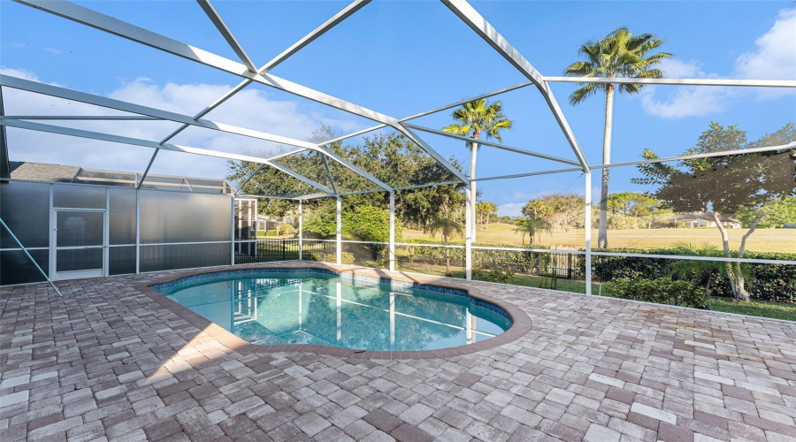 Valrico, Florida 33596, 3 Bedroom Bedrooms, ,2 Bathroombathrooms,Residential,For Sale,Stonebridge,0,Mfro6361189
