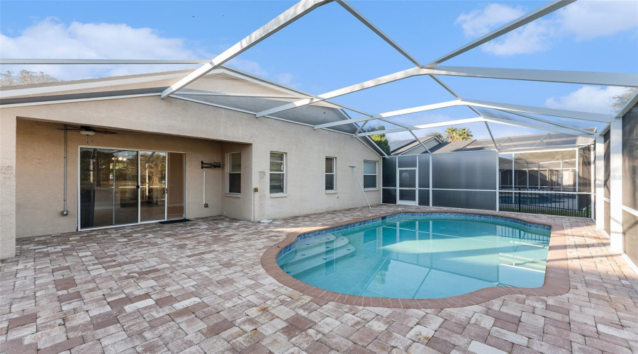 Valrico, Florida 33596, 3 Bedroom Bedrooms, ,2 Bathroombathrooms,Residential,For Sale,Stonebridge,0,Mfro6361189