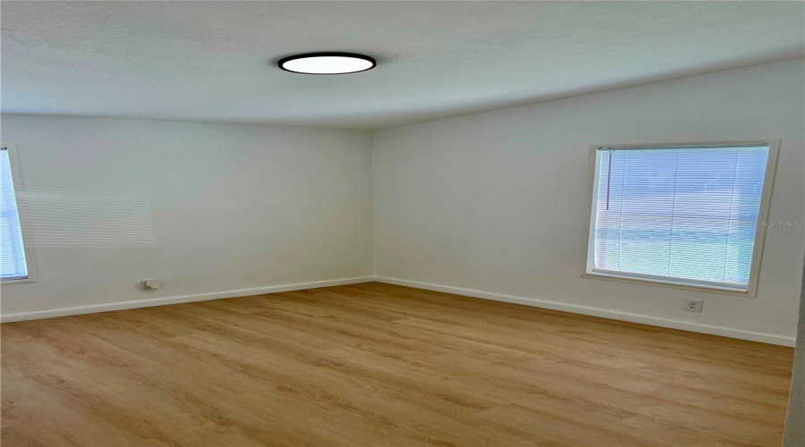 Orlando, Florida 32824, 4 Bedroom Bedrooms, ,2 Bathroombathrooms,Residential,For Sale,3Rd,0,Mfrs5156065
