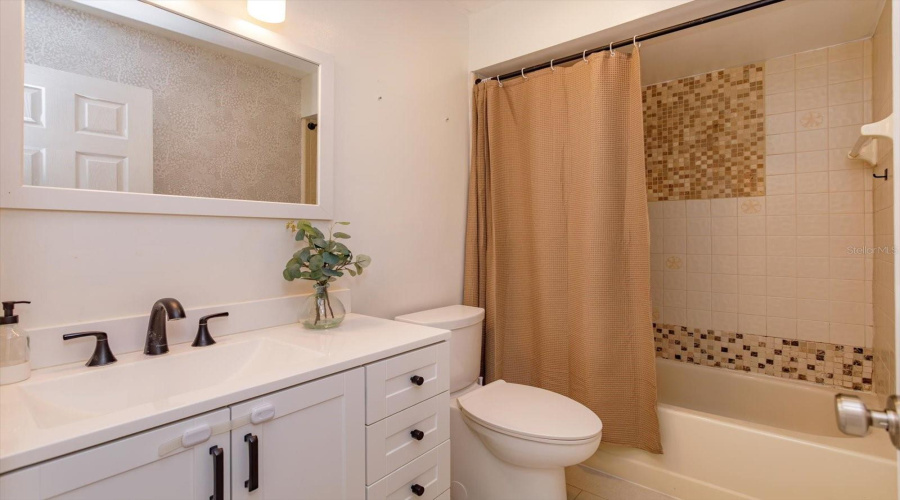 Winter Springs, Florida 32708, 4 Bedroom Bedrooms, ,3 Bathroombathrooms,Residential,For Sale,Courtland,0,Mfro6435785