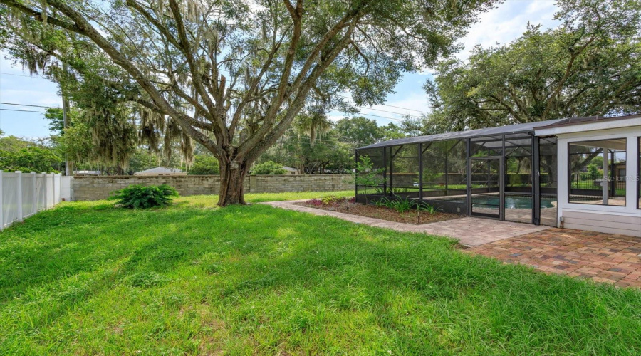 Winter Springs, Florida 32708, 4 Bedroom Bedrooms, ,3 Bathroombathrooms,Residential,For Sale,Courtland,0,Mfro6435785