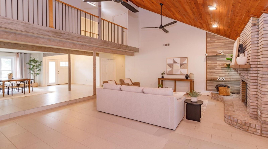 Winter Springs, Florida 32708, 4 Bedroom Bedrooms, ,3 Bathroombathrooms,Residential,For Sale,Courtland,0,Mfro6435785