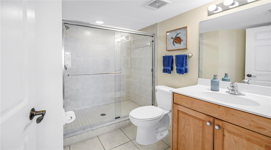 En Suite Guest Bathroom