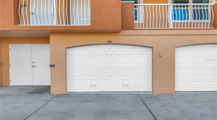 Private Garage #40