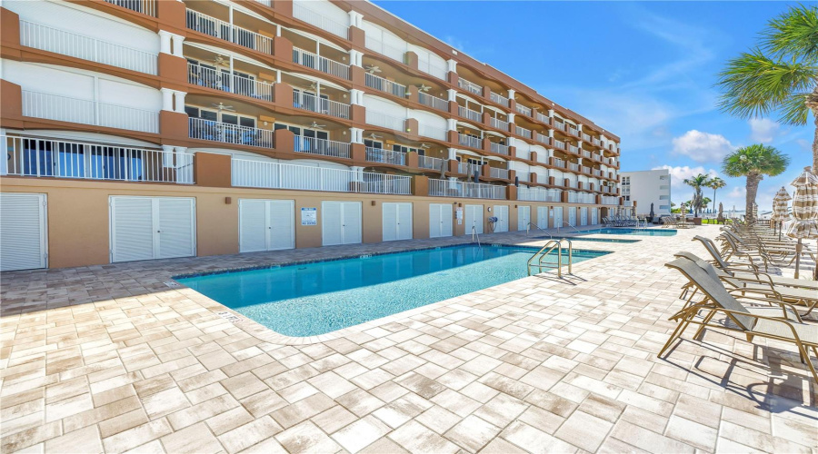 Redington Beach, Florida 33708, 3 Bedroom Bedrooms, ,3 Bathroombathrooms,Residential,For Sale,Gulf,0,Mfrtb8477072