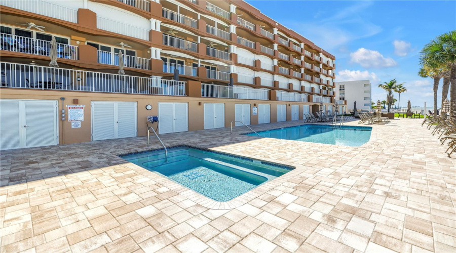 Redington Beach, Florida 33708, 3 Bedroom Bedrooms, ,3 Bathroombathrooms,Residential,For Sale,Gulf,0,Mfrtb8477072