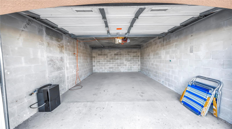 Private Garage #40