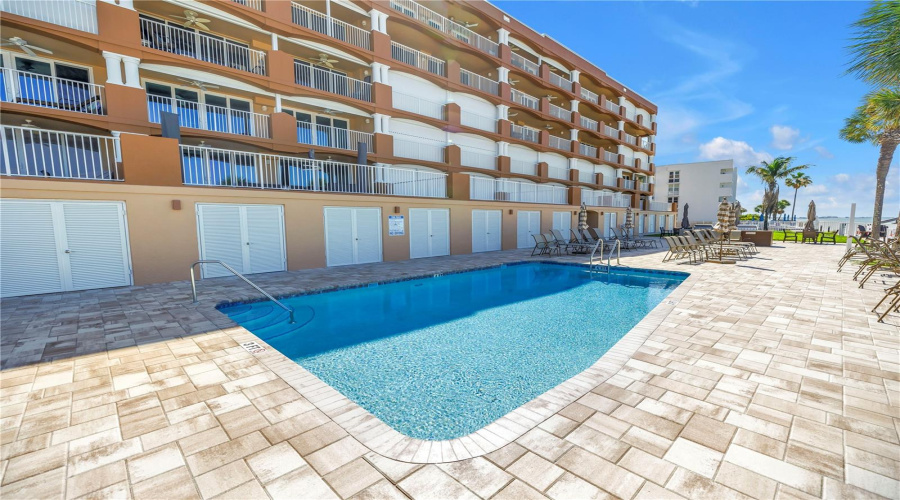 Redington Beach, Florida 33708, 3 Bedroom Bedrooms, ,3 Bathroombathrooms,Residential,For Sale,Gulf,0,Mfrtb8477072