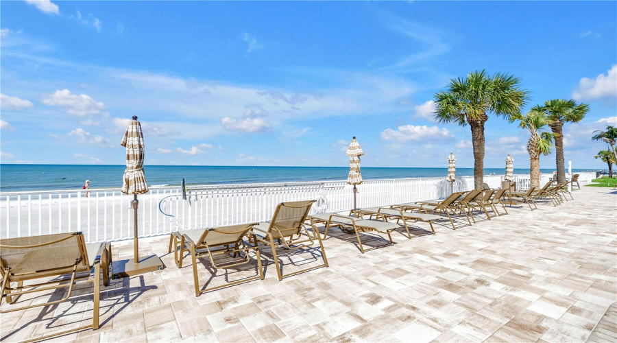 Redington Beach, Florida 33708, 3 Bedroom Bedrooms, ,3 Bathroombathrooms,Residential,For Sale,Gulf,0,Mfrtb8477072