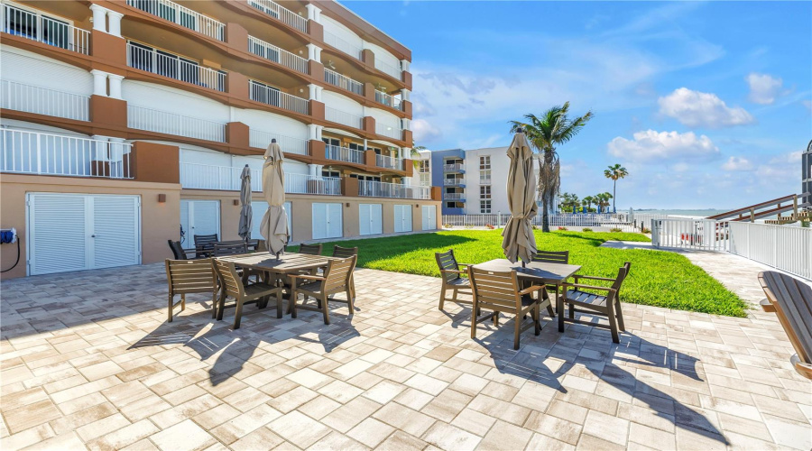 Redington Beach, Florida 33708, 3 Bedroom Bedrooms, ,3 Bathroombathrooms,Residential,For Sale,Gulf,0,Mfrtb8477072