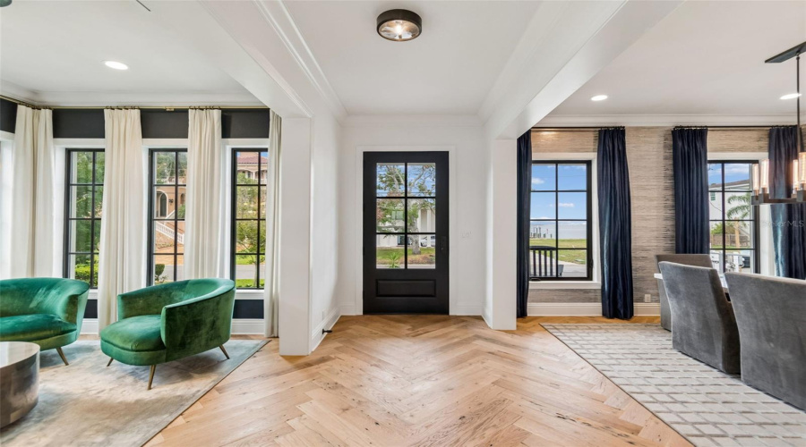 Tampa, Florida 33609, 5 Bedroom Bedrooms, ,5 Bathroombathrooms,Residential,For Sale,Mariner,0,Mfrtb8524372