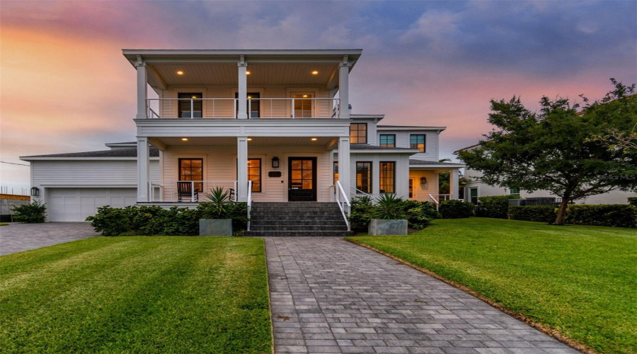 Tampa, Florida 33609, 5 Bedroom Bedrooms, ,5 Bathroombathrooms,Residential,For Sale,Mariner,0,Mfrtb8524372