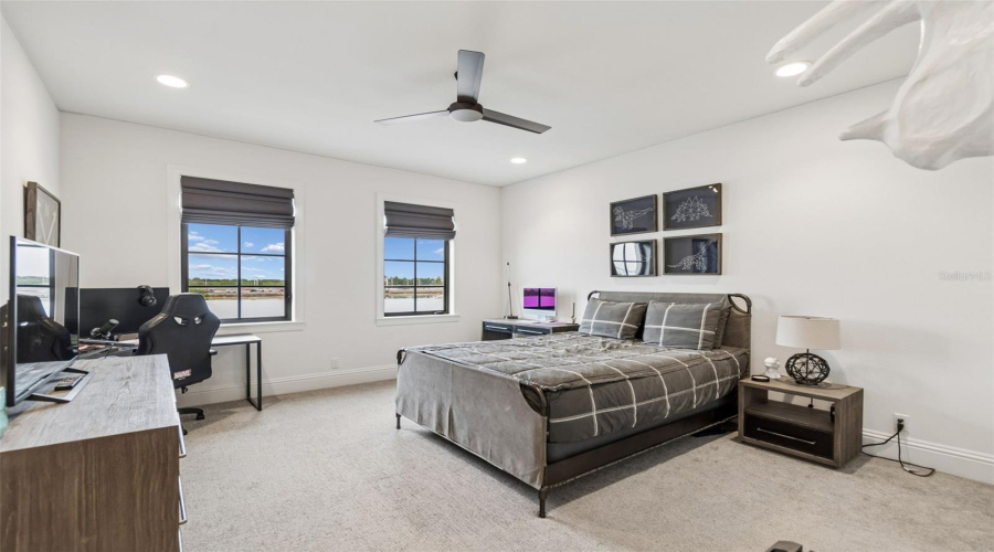 Tampa, Florida 33609, 5 Bedroom Bedrooms, ,5 Bathroombathrooms,Residential,For Sale,Mariner,0,Mfrtb8524372