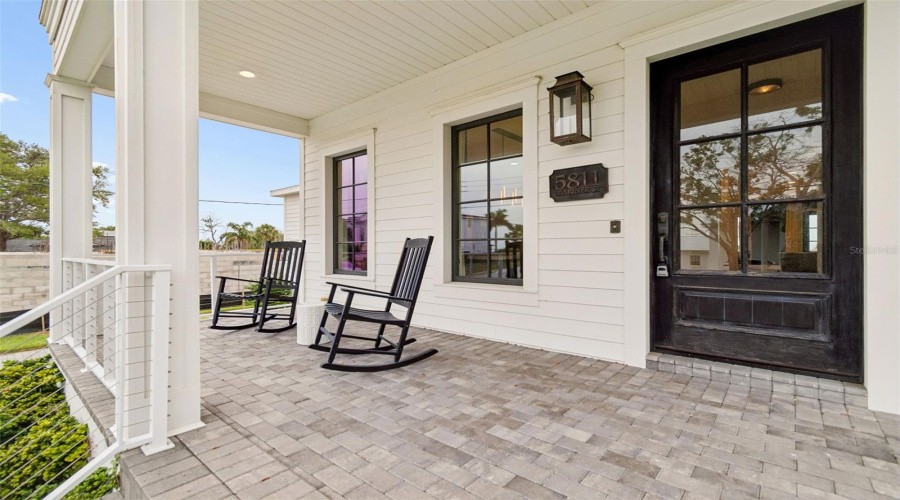 Tampa, Florida 33609, 5 Bedroom Bedrooms, ,5 Bathroombathrooms,Residential,For Sale,Mariner,0,Mfrtb8524372
